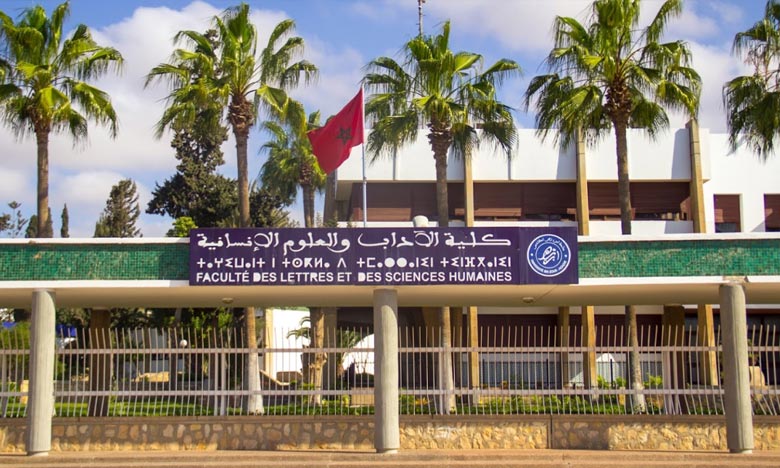 مغرب تايمز - خاص .. عميد كلية أبن زهر للآداب بأكادير يحسم بخصوص "منع طلبة من التسجيل"