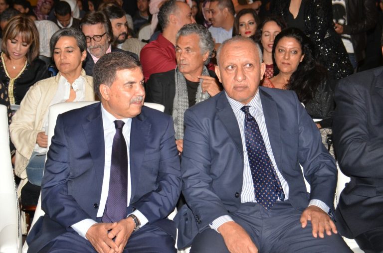 مغرب تايمز - أشنو دارو العدالة والتنمية وحزب الأحرار بألف مليار في أكادير؟. المحاسبة جاية..