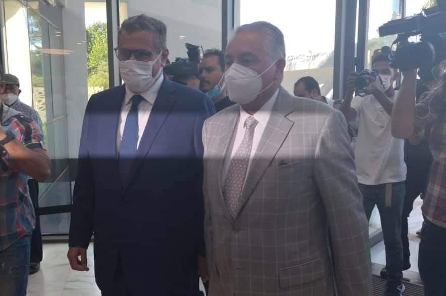 مغرب تايمز - أخنوش يستأنف المشاورات السياسية ويستقبل بنعبد الله