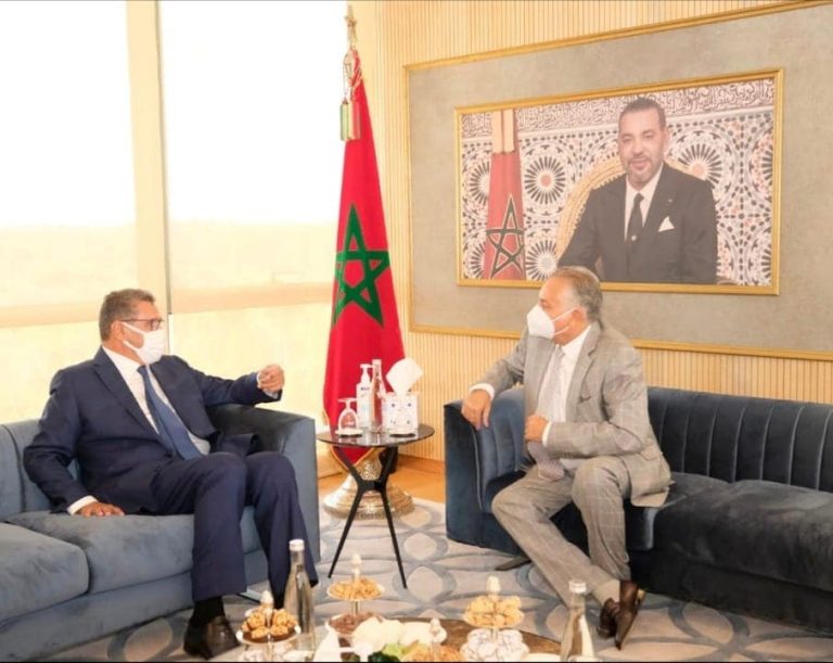 مغرب تايمز - بعد زيارته لأخنوش.. حزب "الكتاب" يصطف في صفوف المعارضة