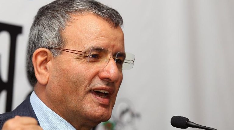 مغرب تايمز - 4 سنوات سجنا نافذا على المترشح السابق لرئاسيات الجزائر