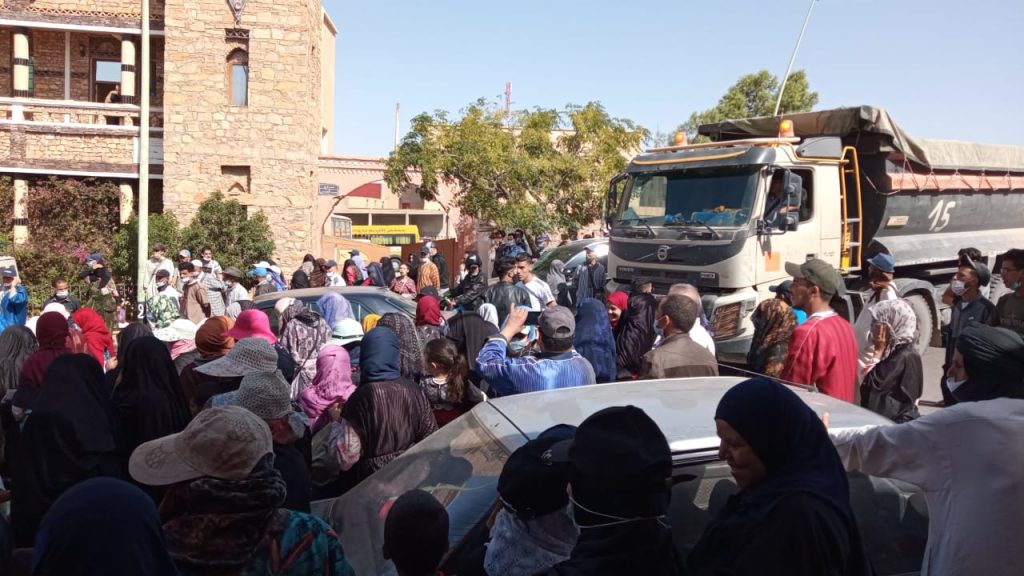 مغرب تايمز - ساكنة إغرم بتارودانت تحتج ضد "مافيا الرعي الجائر"