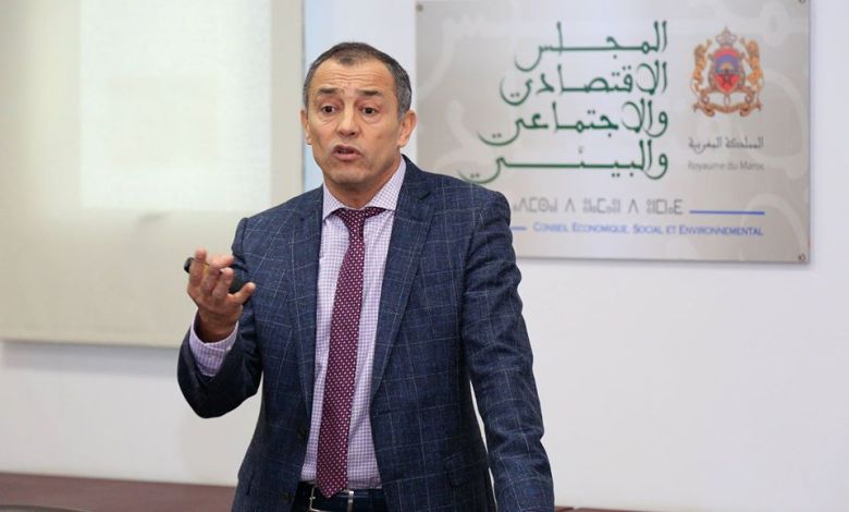 مغرب تايمز - المجلس الإقتصادي يدعو لسياسات تركز على "الفرد المغربي"