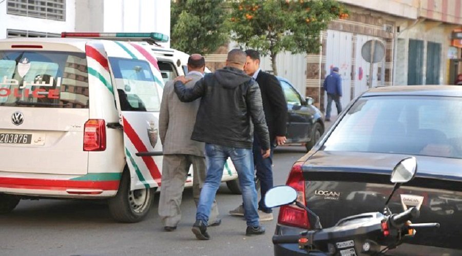 مغرب تايمز - اعتقال قاضي للأسرة في حالة تلبس بتلقي "الرشوة"