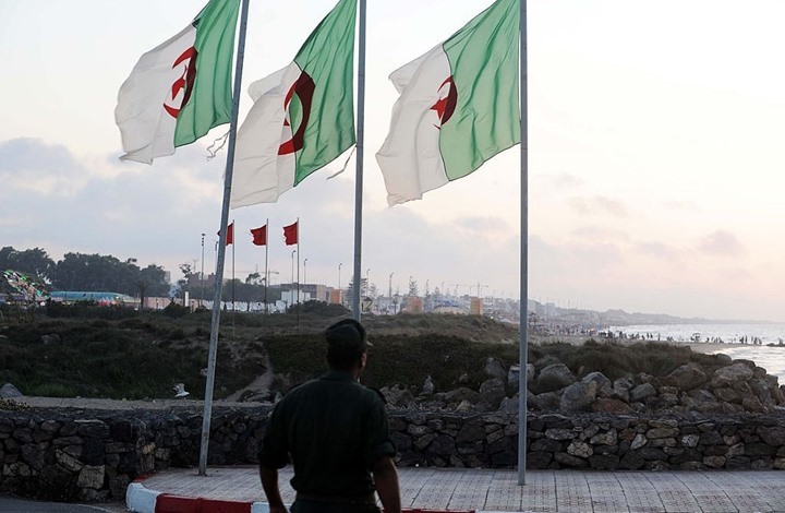 مغرب تايمز - وتستمر الأضحوكة.. الجزائر تتهم المغرب بعد السقوط في فخ التعادل أمام سيراليون