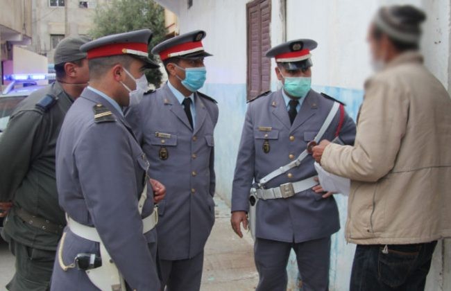 مغرب تايمز - الدرك الملكي يحقق في وفاة شخص داخل " طاكسي " بأولاد برحيل