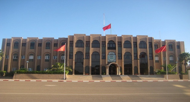 مغرب تايمز - تزنيت.. منع منتخبين ولوج دورة المجلس لعدم توفرهم على"جواز التلقيح"
