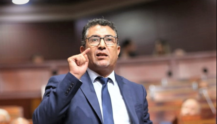 مغرب تايمز - الحموني يقف على "علل" الولاية الحكومية الحالية