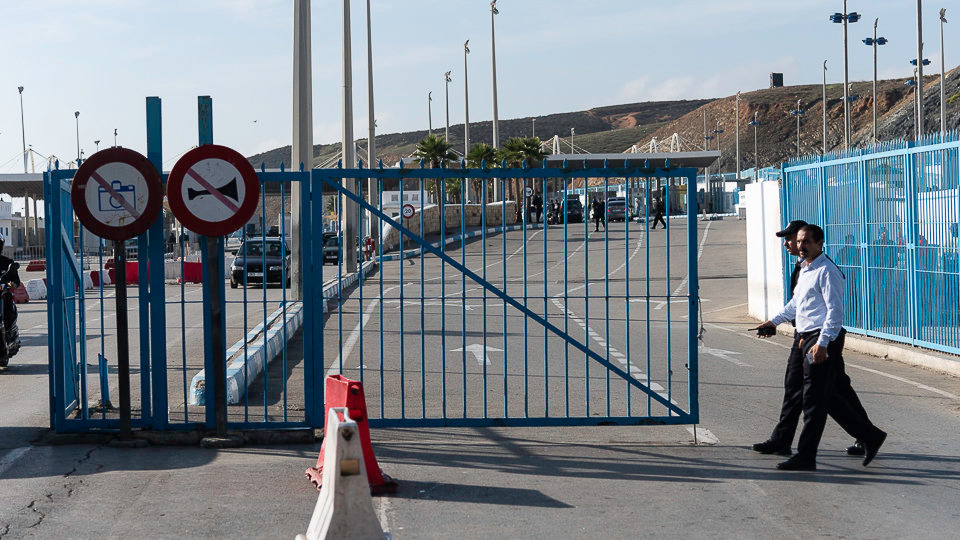 مغرب تايمز - إسبانيا تمدد قرار إغلاق المعابر الحدودية