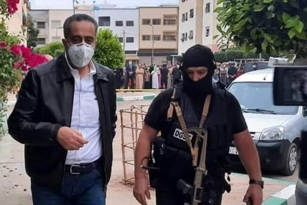 مغرب تايمز - بحضور الحموشي " تفكيك خلية إرهابية تنشط بمدن مغربية "