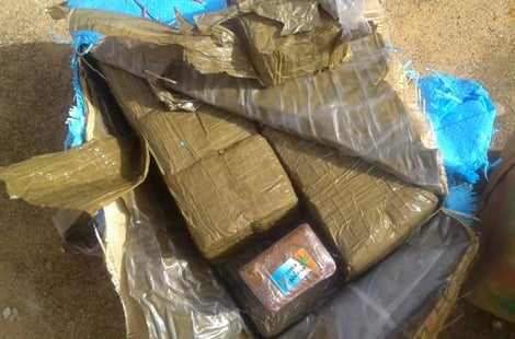 مغرب تايمز - الدرك يحجز كميات مهمة من المخدرات بوادي سوس بآيت ملول