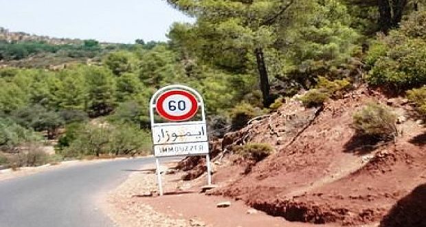 مغرب تايمز - فضيحة تأخر الإسعاف عن إنقاذ "إمام مسجد" يثير غضب ساكنة إيموزار
