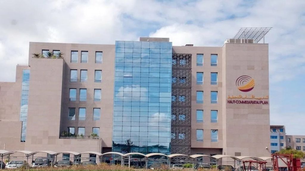 مغرب تايمز - 230 ألف منصب شغل تم إحداثها السنة الماضية.. "مقابل" فقدان 432 ألف