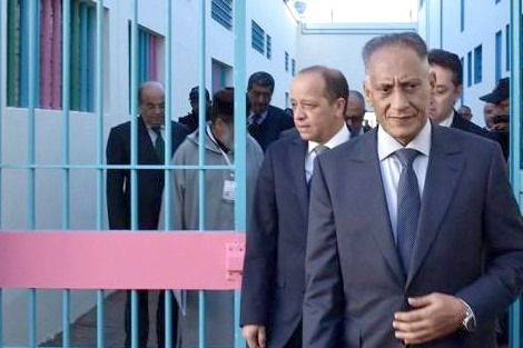 مغرب تايمز - تارودانت.. التامك يصدر عقوبات صارمة ضد موظفي السجون
