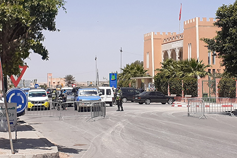 مغرب تايمز - فضيحة بآشتوكة " أعوان السلطة " أشباح وآخرون يزاولون مهام تجارية خارج الإقليم