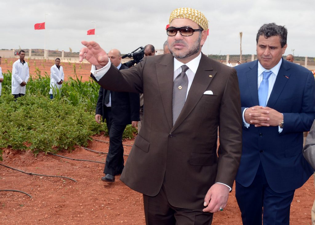 مغرب تايمز - في مملكة محمد السادس.. المخزن العميق وعزيز أخنوش.. هل دقّت ساعة المواجهة؟
