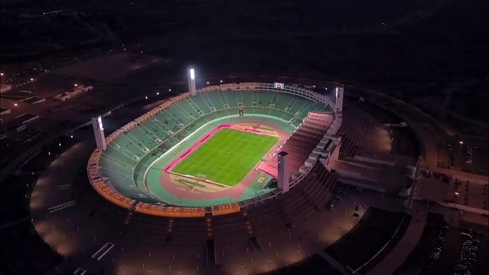 مغرب تايمز - الجامعة تقرر إجراء مباراة نهائي كأس العرش بملعب أدرار بأكادير