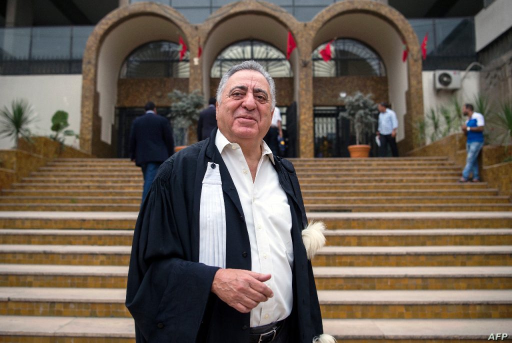 مغرب تايمز - استئنافية الرباط "تعزِل" المحامي محمد زيان