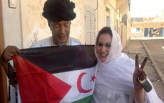 مغرب تايمز - سلطات أكادير تطرد صحافيين إسبان