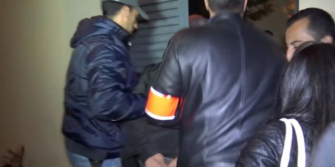 مغرب تايمز - تفكيك عصابة تتاجر في البشر والدعارة بأزرو