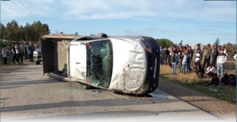 مغرب تايمز - مأساة انسانية.. وفاة 3 عمال فلاحيين في حادث انقلاب 'بيكوب'