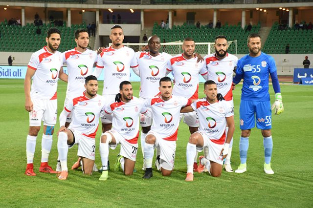 مغرب تايمز - بعد "شجار قوي".. سيسي وأيت محمد يتصالحا مع حسنية أكادير