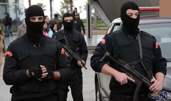 مغرب تايمز - "الديستي" تفك خيوط مقتل شاب بالرصاص الحي بالناظور