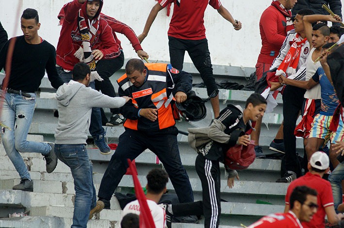 مغرب تايمز - عنبي: الملاعب هي واجهة من واجهات المجتمع والشغب تتحمل مسؤوليته الوزارة