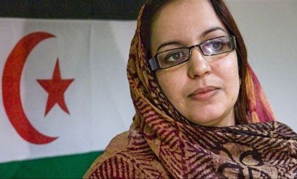 مغرب تايمز - سلطانة خيا تطلب "تجديد" جواز سفرها