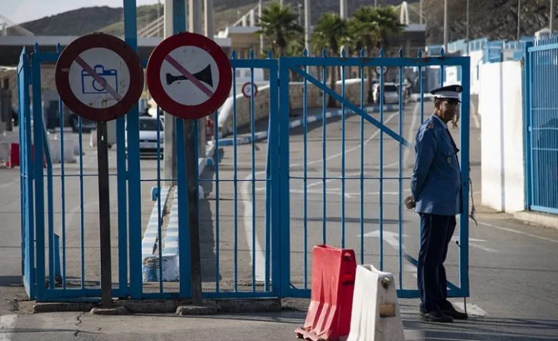 مغرب تايمز - ولوج العمال المغاربة لسبتة ومليلية وفق شروط جديدة