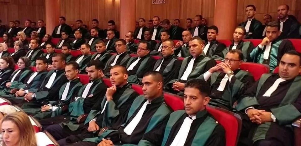 مغرب تايمز - الحكومة تضع شروطا جديدة لاجتياز مباراة الملحقين القضائيين