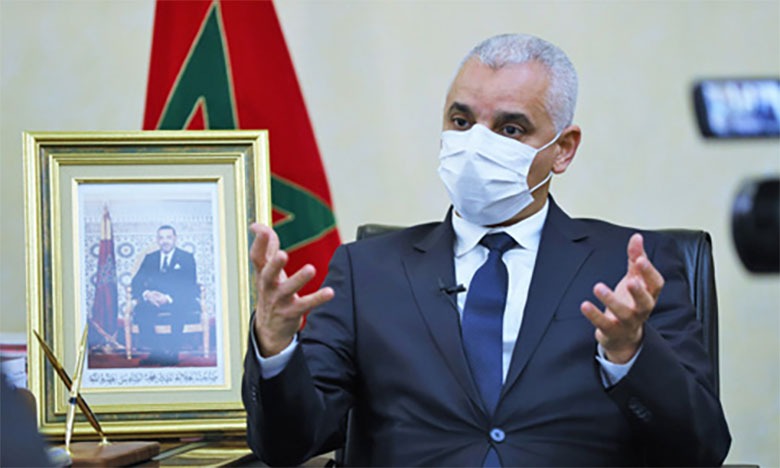 مغرب تايمز - وزير الصحة يوضح بشأن تشديد الإجراءات الاحترازية ويكشف أسباب ارتفاع حالات “كورونا”