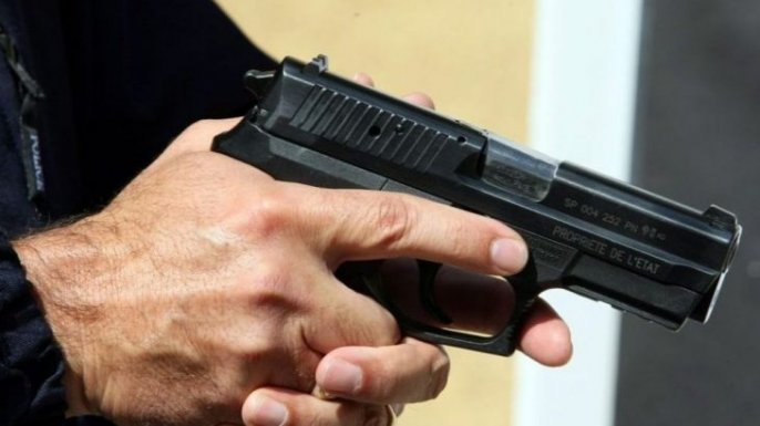 مغرب تايمز - الدار البيضاء.. اطلاق النار على ثلاثيني حرّض “كلبا شرسا” ضد الأمن