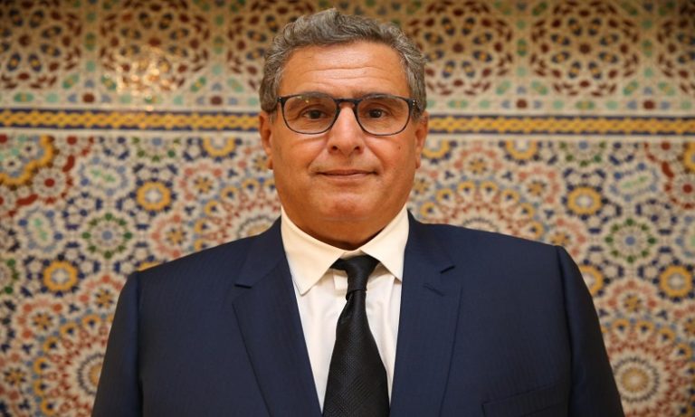 مغرب تايمز - في ظل أزمة المغاربة مع الغلاء .. أخنوش كيدعّم الأحزاب باش "تفكر"