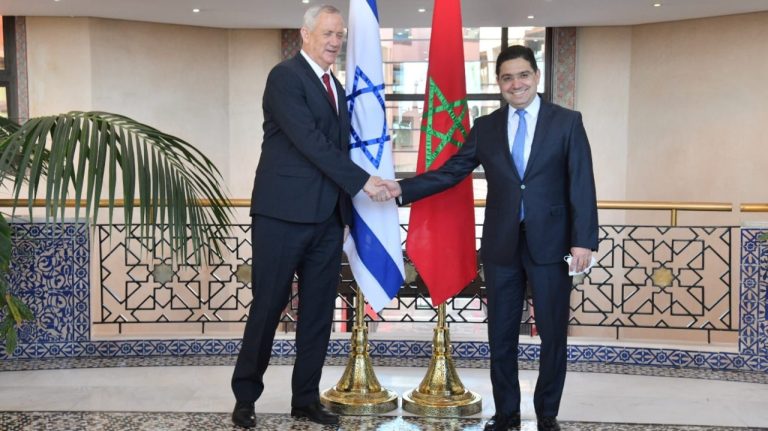 مغرب تايمز - وزير الدفاع الاسرائيلي يبارك العيد للمغاربة