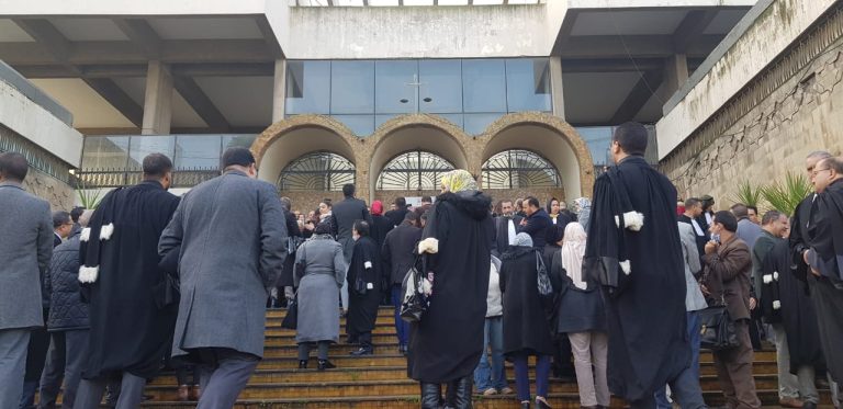 مغرب تايمز - انتفاضة المحامون بسبب فضيحة "الأوديو" المسرب