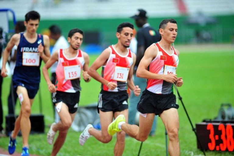 مغرب تايمز - بوقنطار يمنحُ ميدالية ذهبية جديدة للمغرب بألعاب وهران