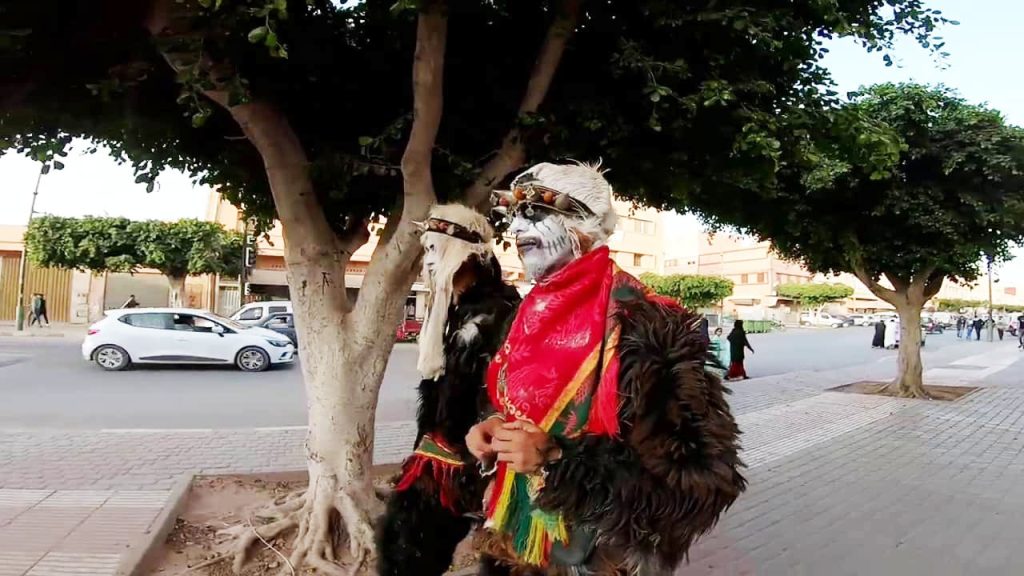 مغرب تايمز - نايضة بأكادير.. في احتفالات بوجلود