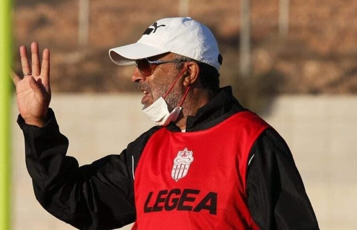 مغرب تايمز - الروينة فالحسنية… باكيتا فالطريق والسكيتيوي مزال "مدرّب رسمي"